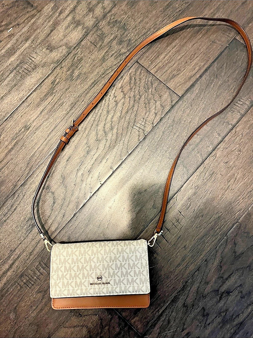 Michael Kors Jet Set Charm Small Phone Crossbody Brown & Cream